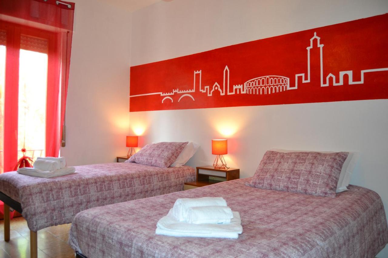 Da Fabio E Francesca - Holiday Apartment Verona Ngoại thất bức ảnh
